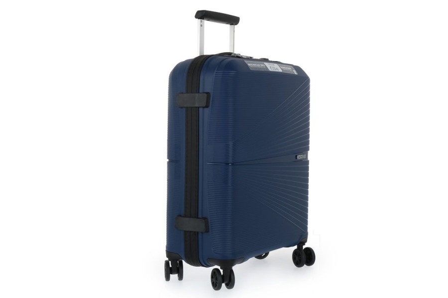 Uomini turista americano | Valigie American Tourister - Comunello